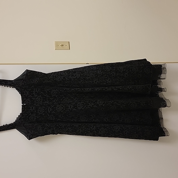 Disney Nightmare Before Christmas velvet flocked dress size 18. - Picture 3 of 5